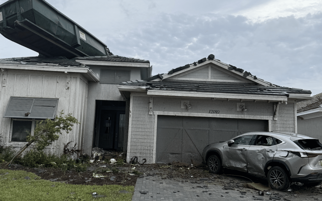 Florida Homes Are Replacing Old Garage Doors After Hurricane Season