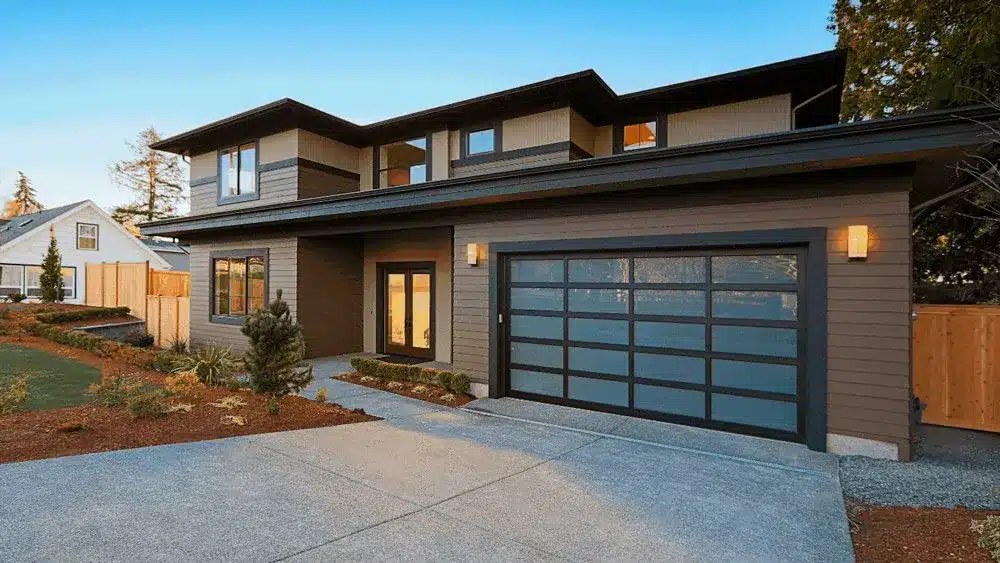 How Impact-Rated Garage Doors Affect Florida Home Insurance